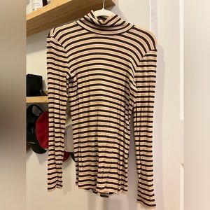 Wilfred Only Turtleneck